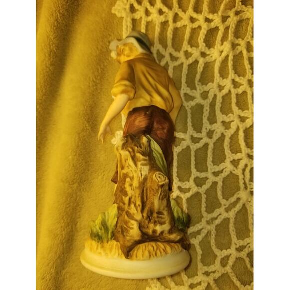 Andrea By Sadek Hand Painted‎ Porcelain Figurine Country Boy 7979 - Picture 6 of 15